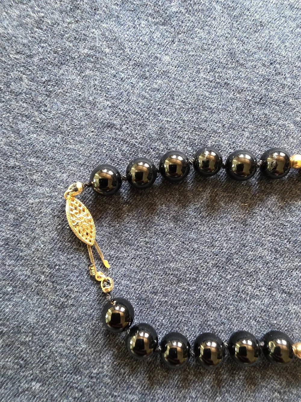 14k Gold and Black Onyx Beaded Necklace - Elegant Women's Jewelry